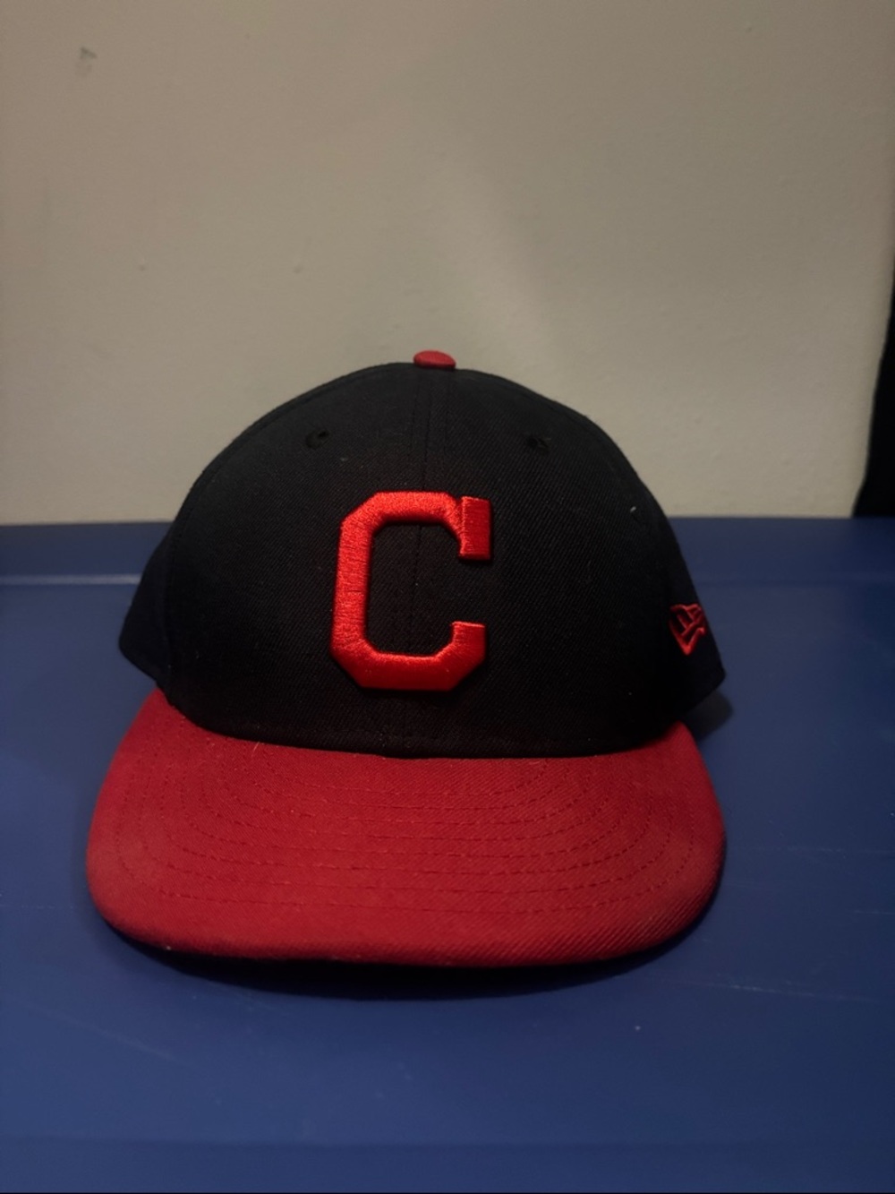 Cleveland Indians / Guardians fitted MLB New Era hat. Low Profile. Size 7 1/2